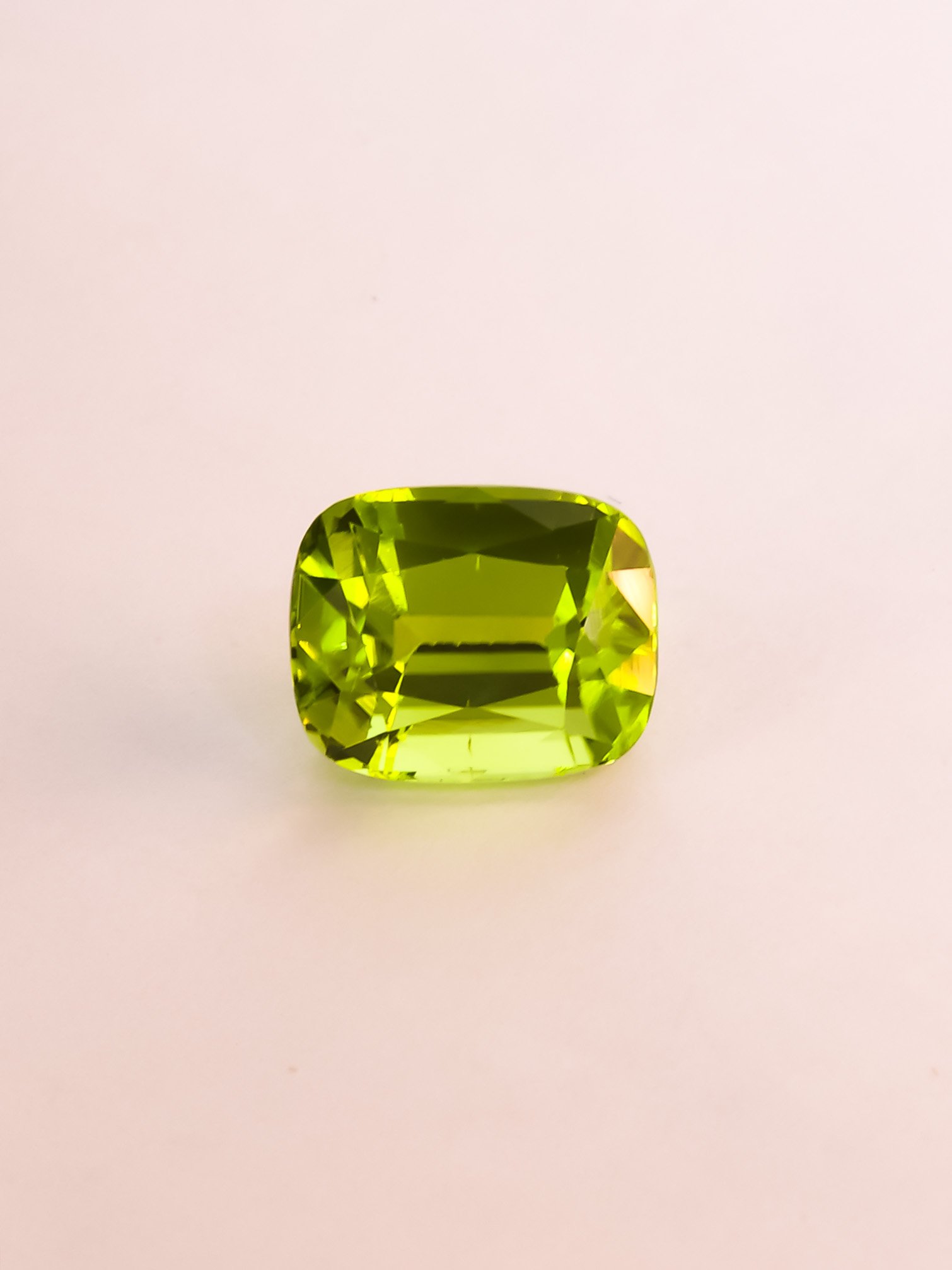 1.1 Ct. Cushion Supat Peridot - Image 4