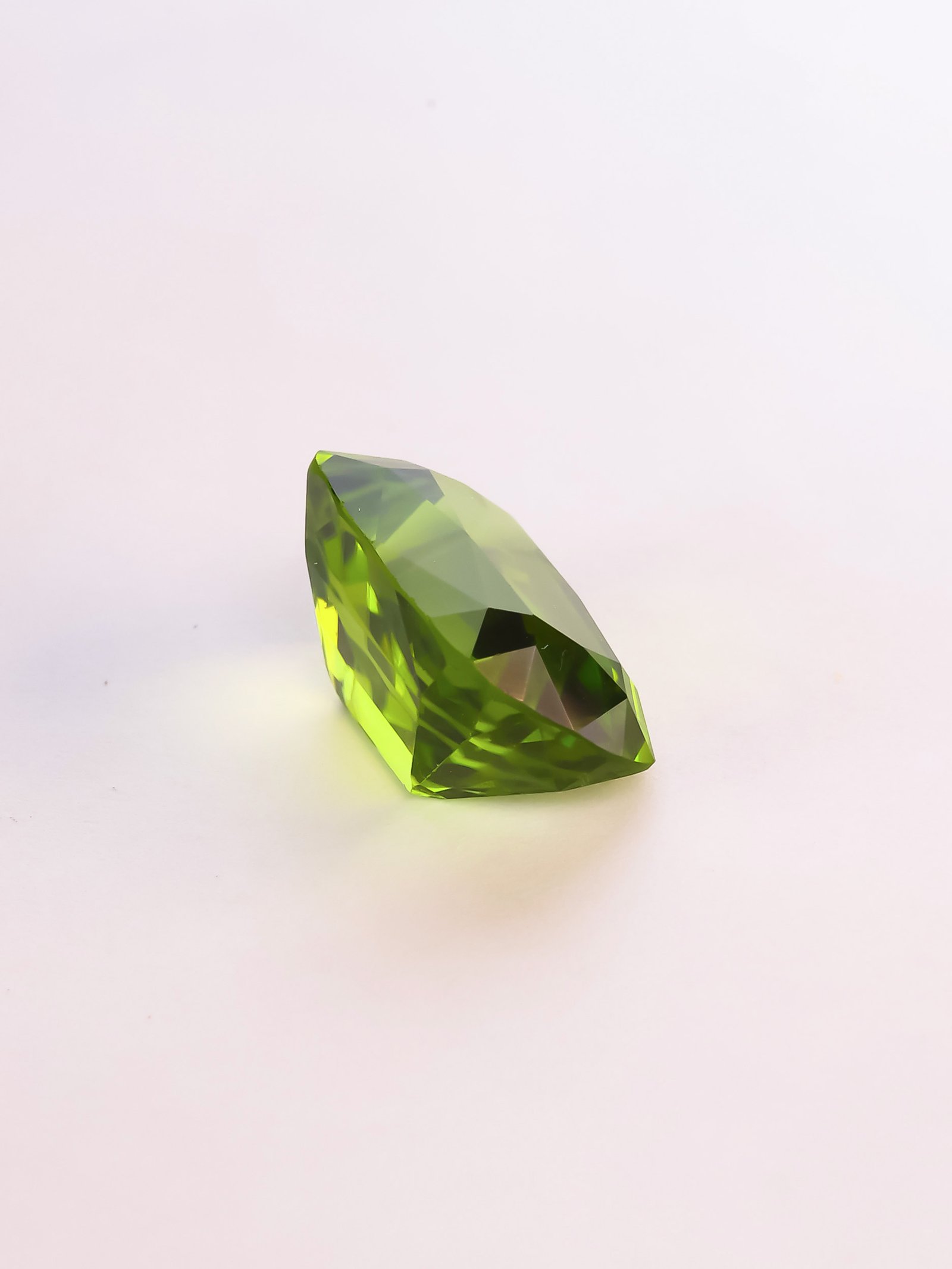 7.45 Ct. Cushion Supat Peridot - Image 5