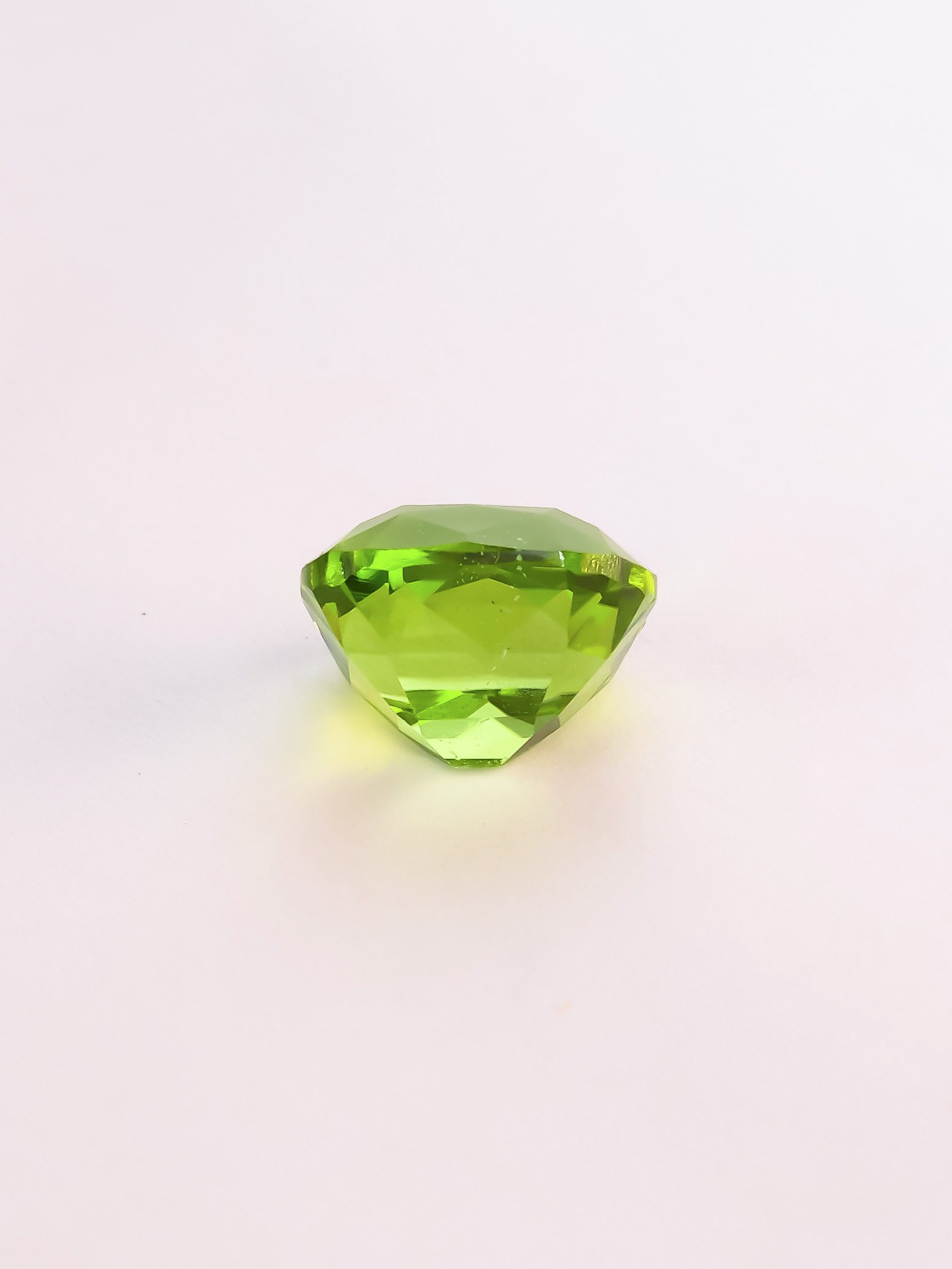 3.55 Ct. Cushion Supat Peridot - Image 3