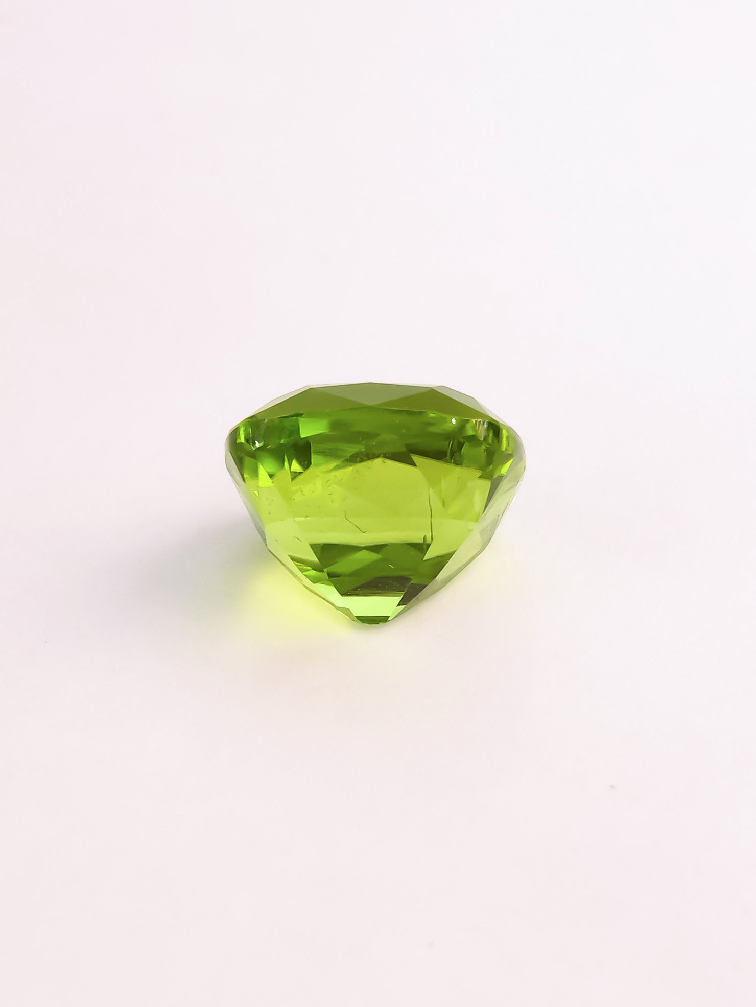 3.25 Ct. Cushion Supat Peridot - Image 4